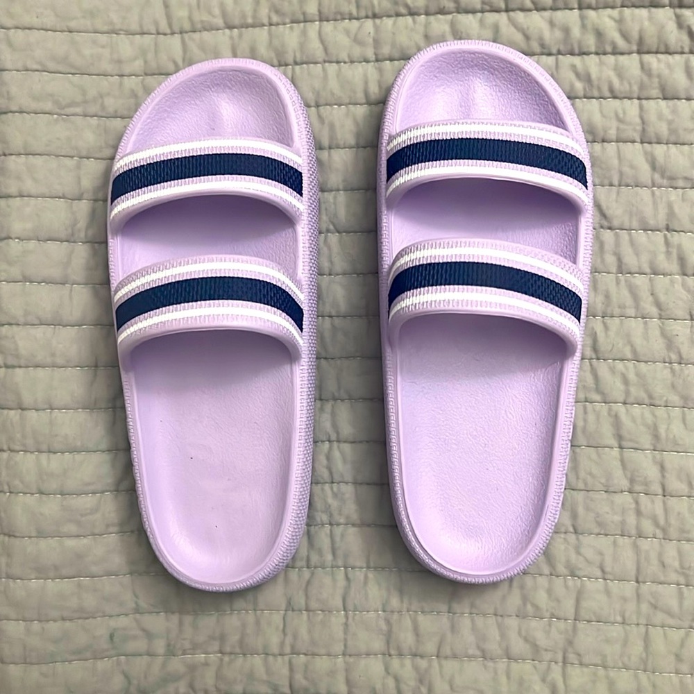 PINK Brand - Double Strap Pillow Slides - Pastel Lilac - Size Medium